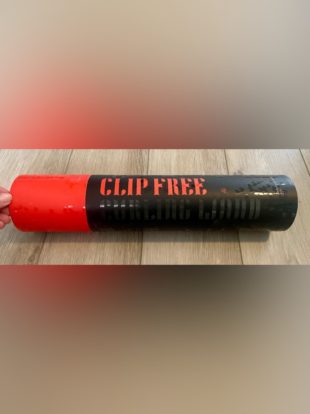 Brand New / Never Used PYT Clip-Free Curling Wand 25mm - Black